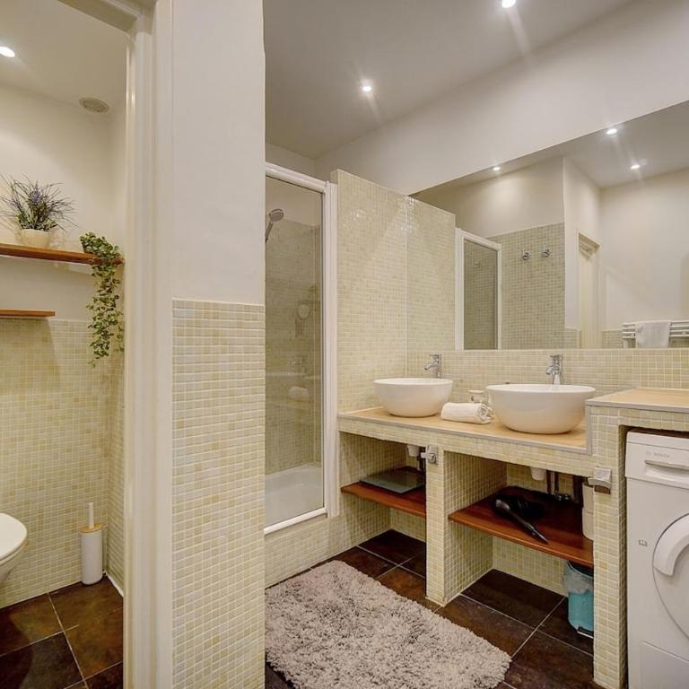 Beautiful 3-room apartment in Carré d'Or - Apartment mit 2 Schlafzimmern - 4
