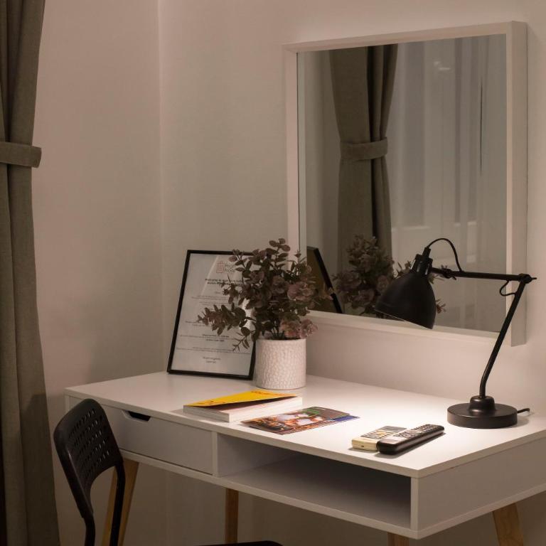 High Note Suites - Superior Double Room - 3