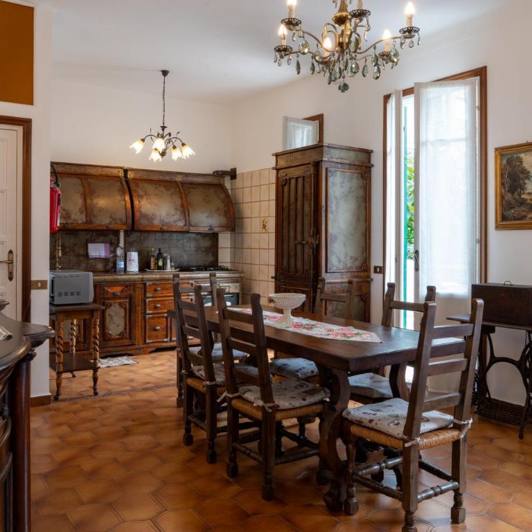 Casa delle Rose - Appartamento con 2 Camere da Letto e Terrazza - 1