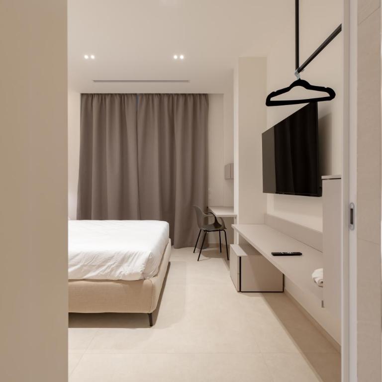 Solymar by MONHOLIDAY - Two-Bedroom Apartment - 8