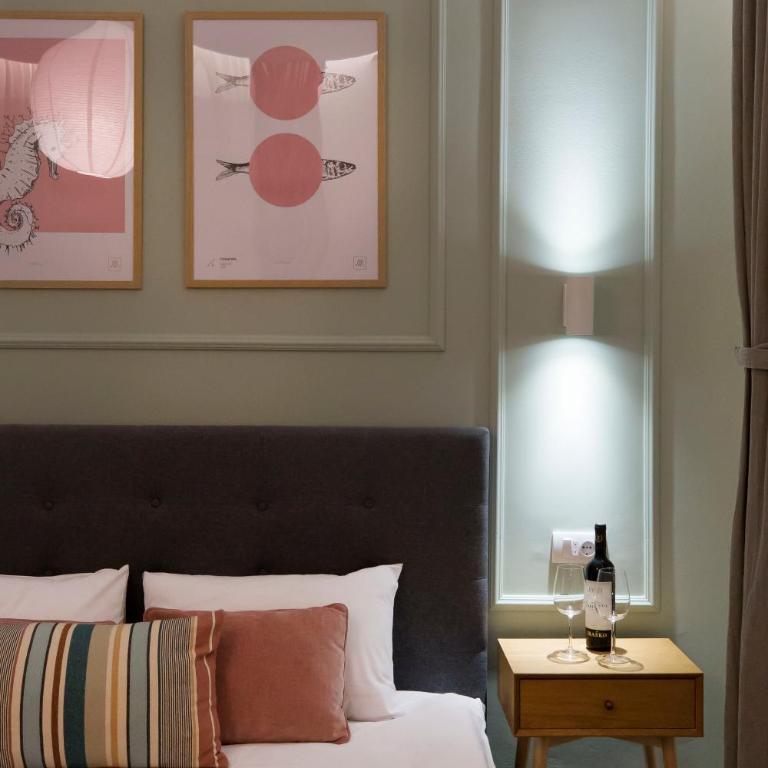 High Note Suites - Deluxe Triple Room - 8