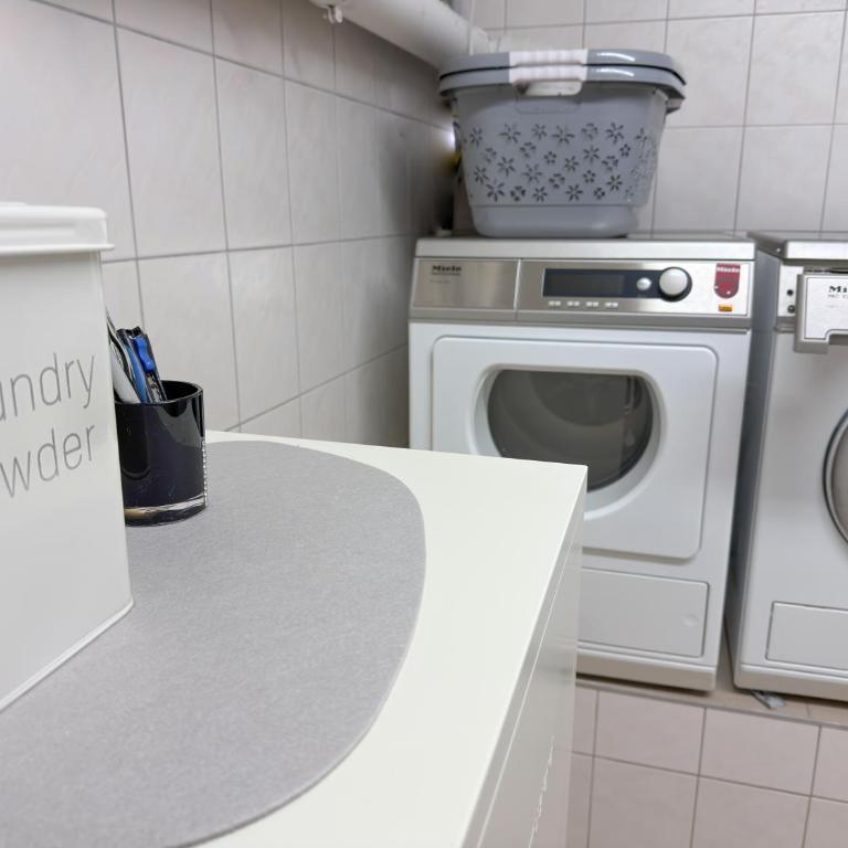 "GLÜCKSMOMENT" - Premium Apartments Seekirchen, beeindruckende Ferienwohnung mit gemeinsam genutzter Poolarea - Apartment - 66