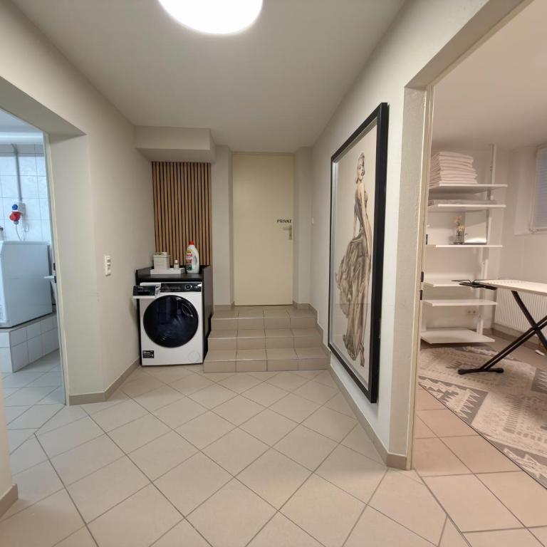 "GLÜCKSMOMENT" - Premium Apartments Seekirchen, beeindruckende Ferienwohnung mit gemeinsam genutzter Poolarea - Apartment - 63