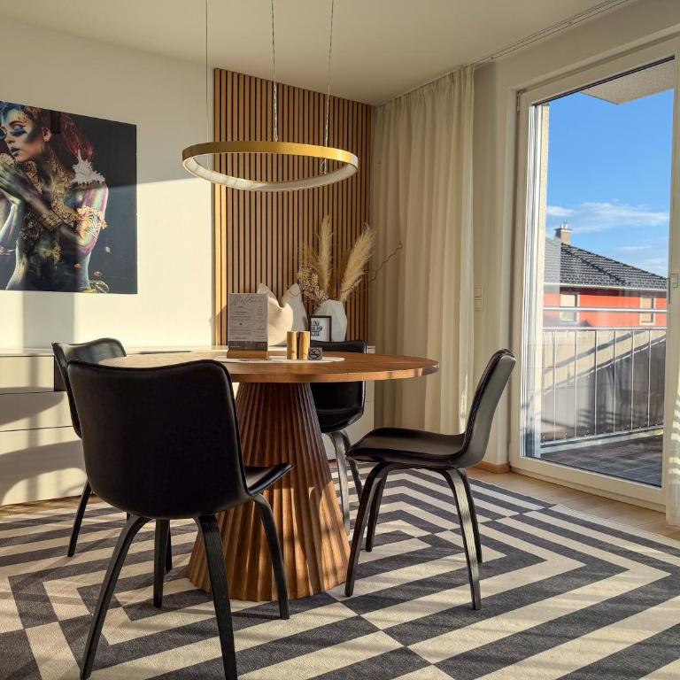 "SONNENGRÜN" - Premium Apartments Seekirchen, Balkon - Apartment mit 2 Schlafzimmern - 35