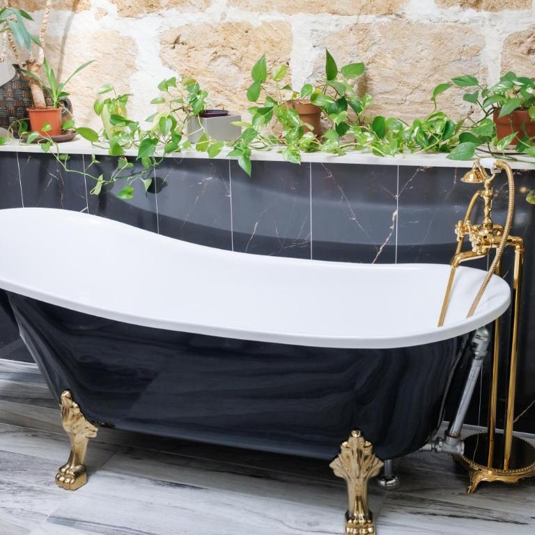 Ire' Luxury Suite - Suite King con Vasca Idromassaggio - 14