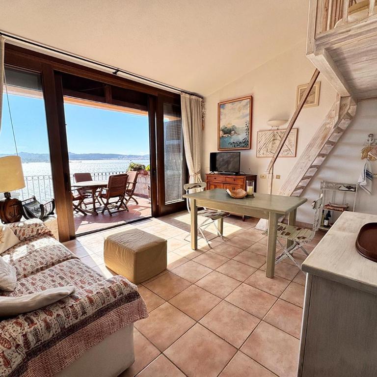 Murphy Holiday Homes - Blue Weber - One-Bedroom Apartment - 1