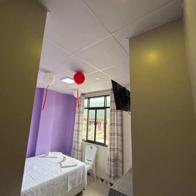 Hospedaje Turístico y piscina Real Madrid - Habitación Doble con baño privado - 5