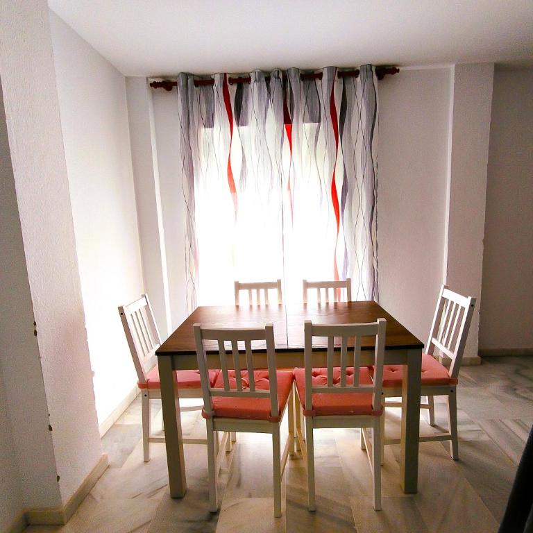 Apartamentos Carril de la Fuente - Apartamento de 3 dormitorios - 19