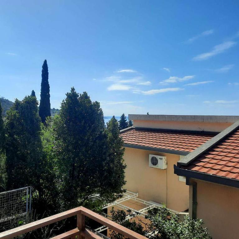 Elysium - Two-Bedroom Apartment with Terrace - 20