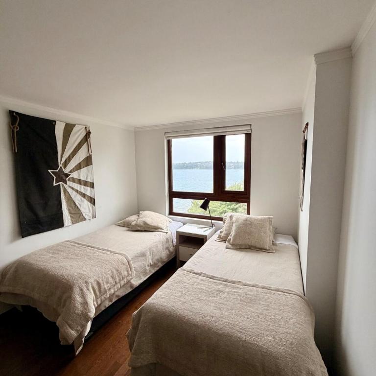 Departamento Premium Frente al Lago y Volcanes Terraza Panorámica - Three-Bedroom Apartment - 10
