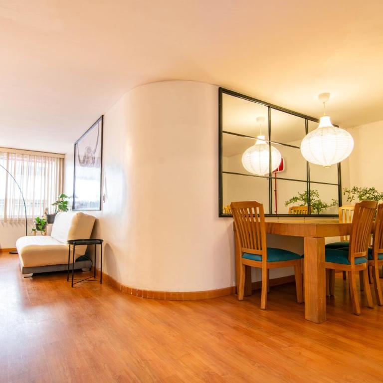 Encantador apartamento en la Zona Rosa - Two-Bedroom Apartment - 3