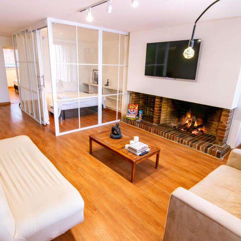 Encantador apartamento en la Zona Rosa - Two-Bedroom Apartment - 9