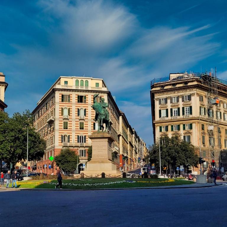 Le Due Piazze - Appartamento con 2 Camere da Letto - 1