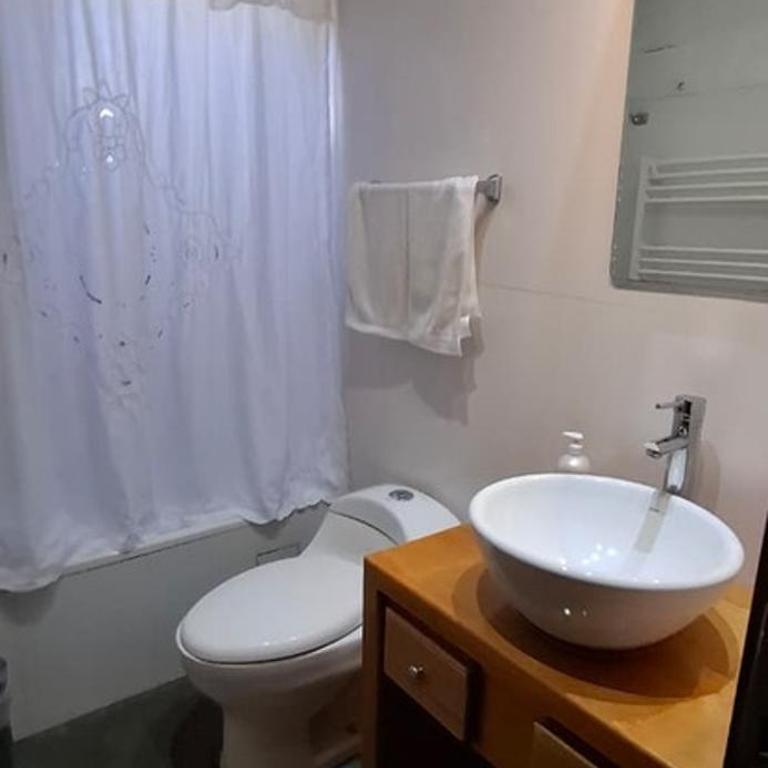 Casa exclusiva frente a la playa y cerca del centro - Five-Bedroom House - 20