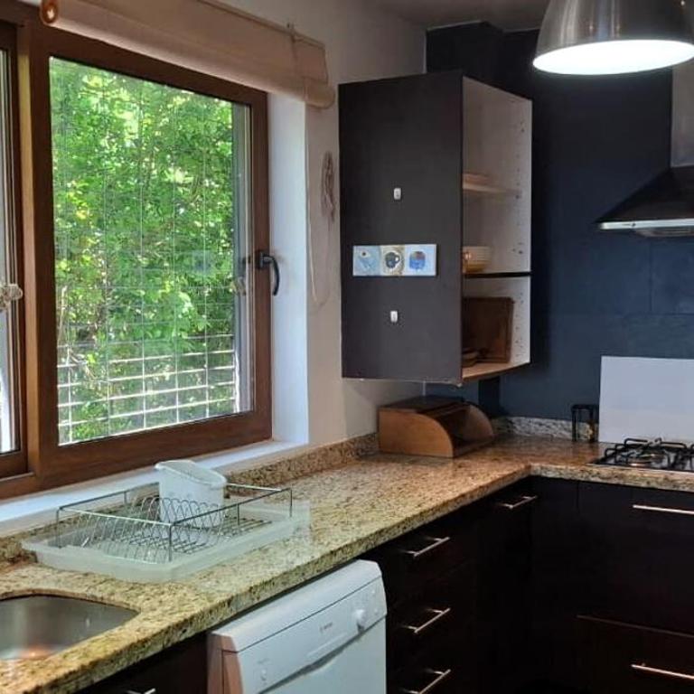 Casa exclusiva frente a la playa y cerca del centro - Five-Bedroom House - 6