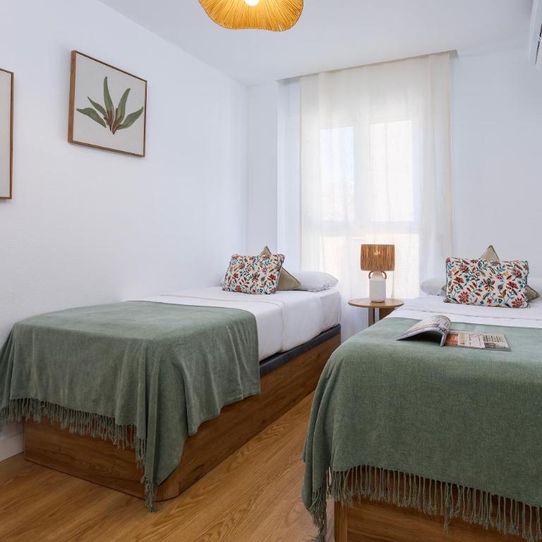 Exclusive Apartments Plaza Merced - Superior Apartment - 15