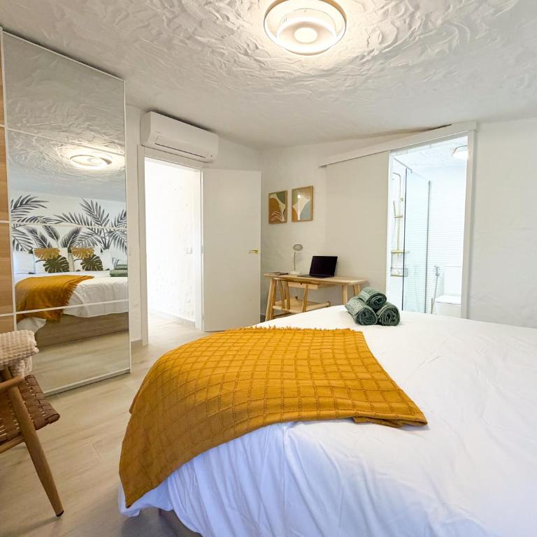 Oasis Beach Home III The Paradise with private Jacuzzi - Three-Bedroom Villa - 51