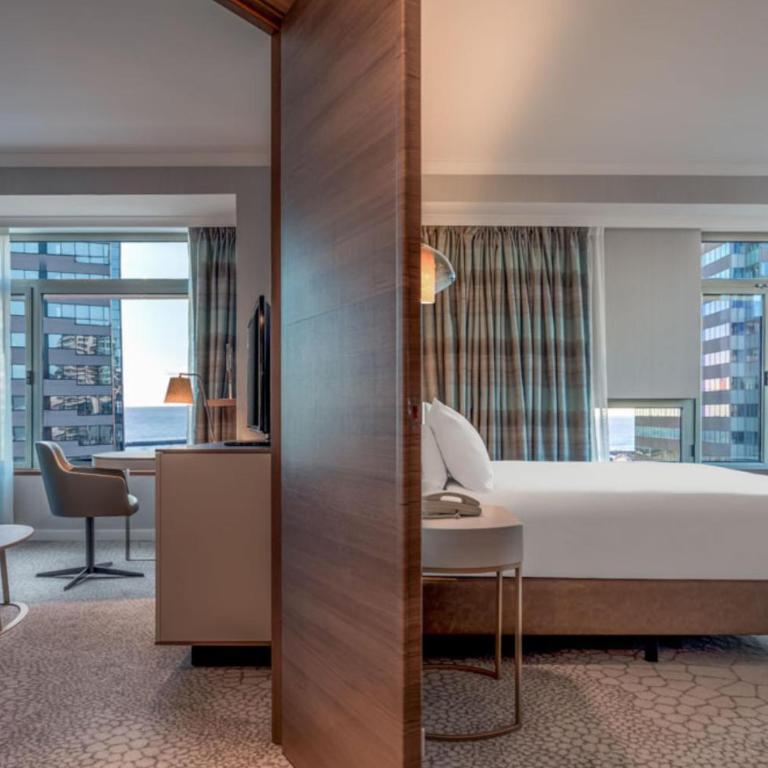 Hilton Diagonal Mar Barcelona - Mediterranean Suite - 4