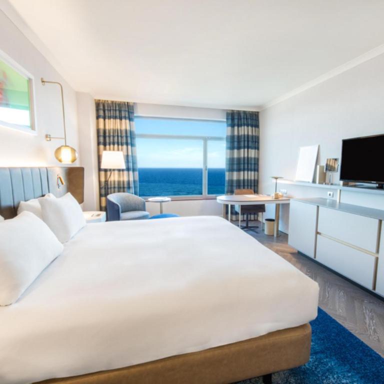 Hilton Diagonal Mar Barcelona - Executive King Room with Sea View - 3