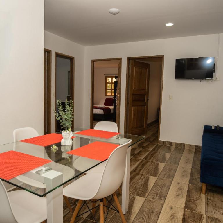 Roble Colonial - Apartamentos Deluxe en Guatapé - Apartamento Deluxe de 2 dormitorios con balcón - 20