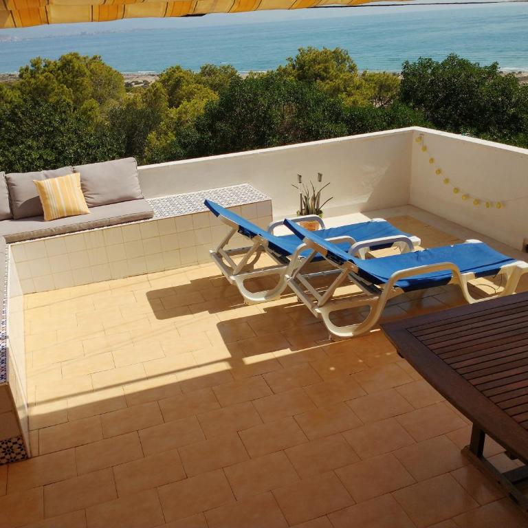Spectacular Sea Views - Two-Bedroom House - 26