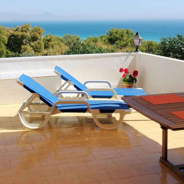 Spectacular Sea Views - Two-Bedroom House - 8
