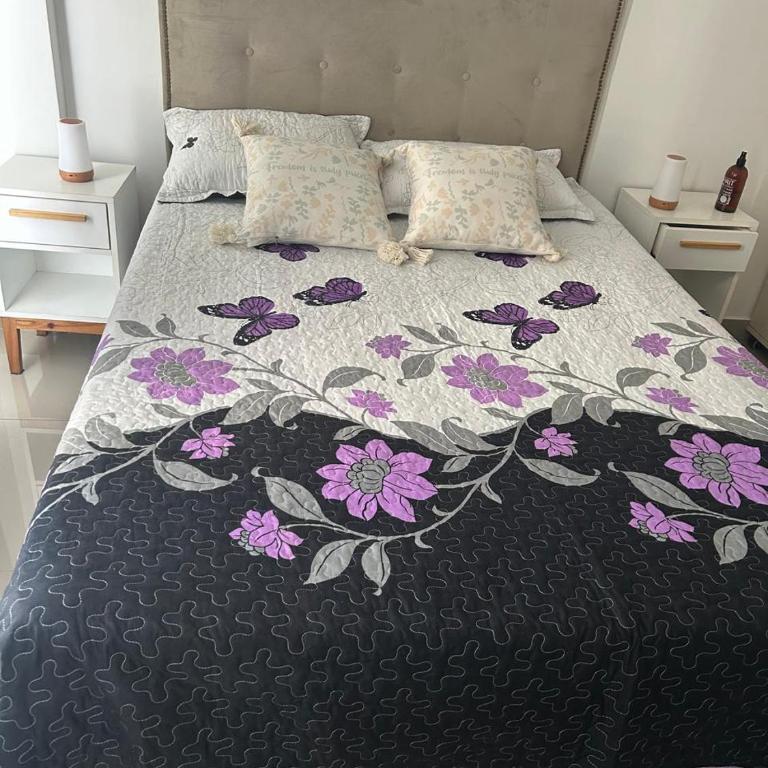 Large apartment in Almagro with a bed and an armchair bed - Apartamento de 1 dormitorio - 5