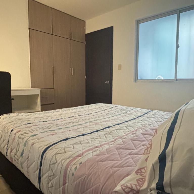 Apartamento amplio y acogedor - Apartamento de 2 dormitorios - 3