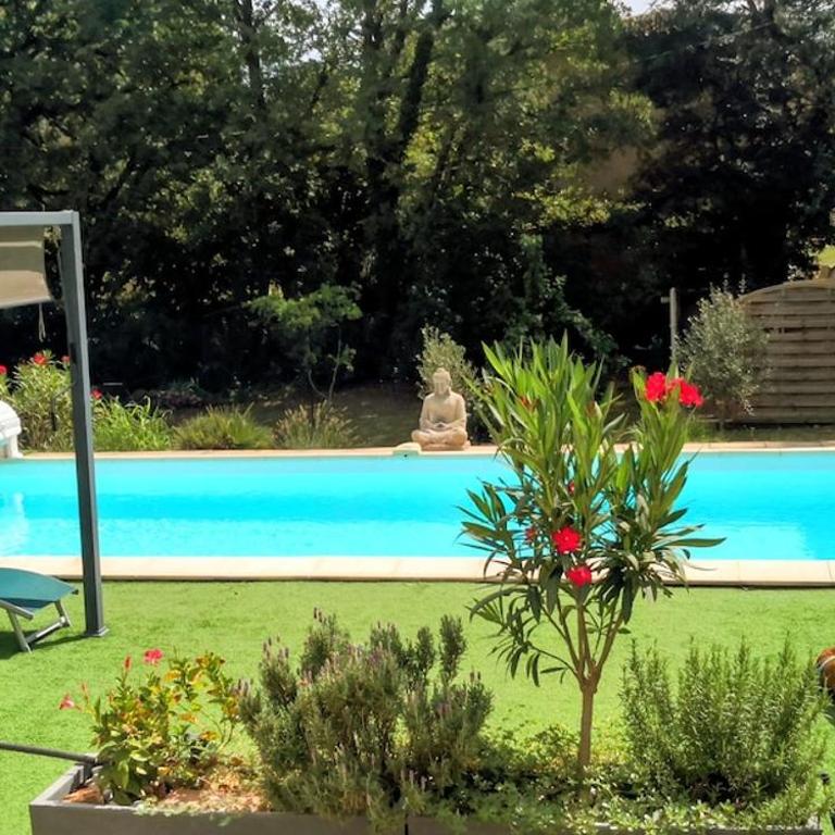 4-Star Air-Conditioned Villa with Heated Pool - Villa avec Piscine Privée - 11