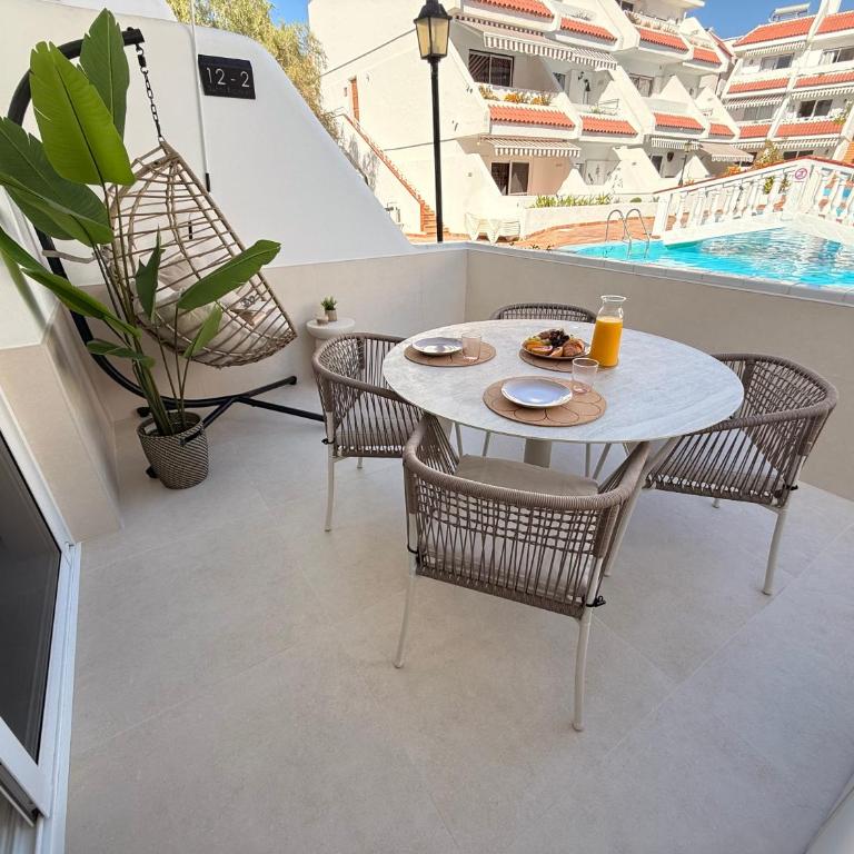 Sunny Escapes, Newly Renovated - Playa de las Americas - Apartamento de 1 dormitorio - 3