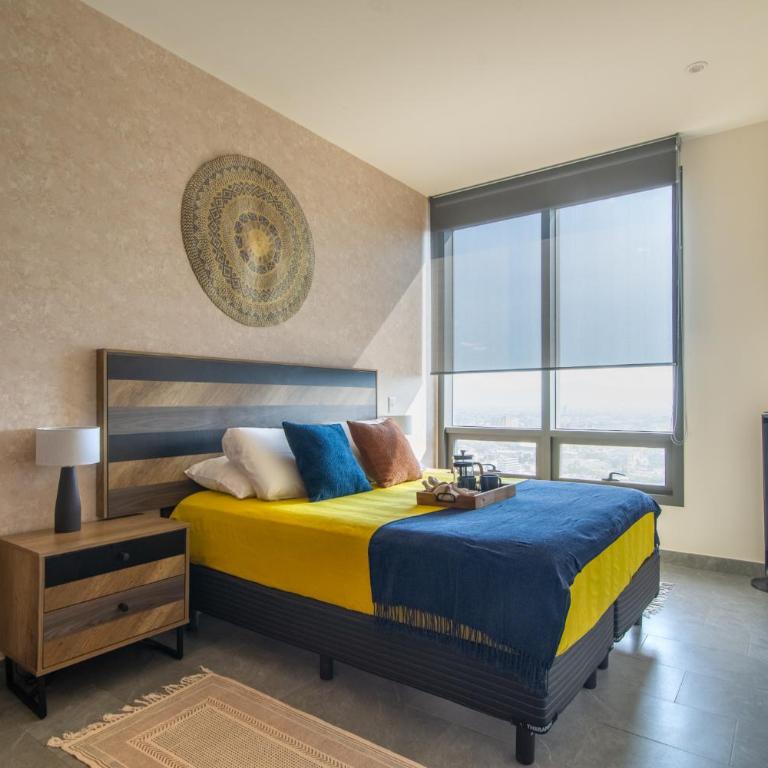 Luxury 27th-Floor Condo near Historic Downtown - One-Bedroom Apartment - 12