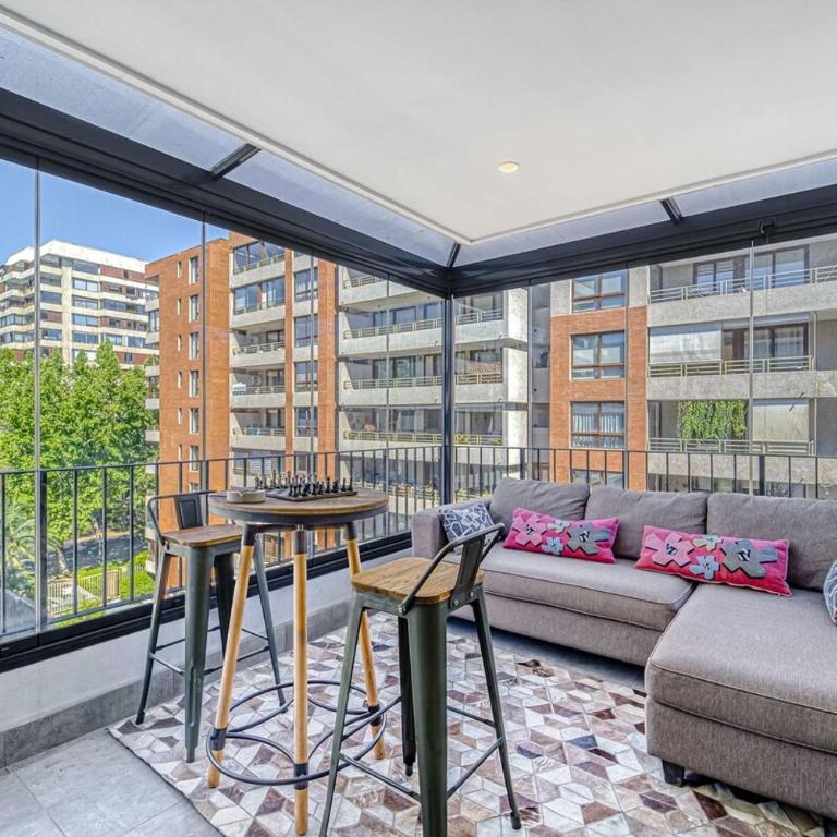 City Light W 2BR, Pool Gym Near Costanera Center - Two-Bedroom Apartment - 12