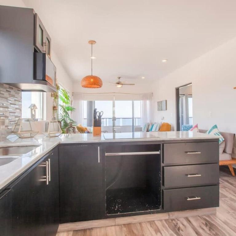 Spectacular Views Pools Walk to Malecon - Apartamento - 15