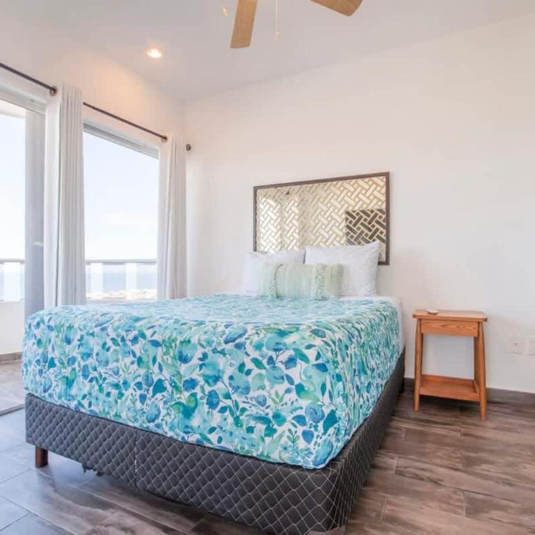 Spectacular Views Pools Walk to Malecon - Apartamento - 17