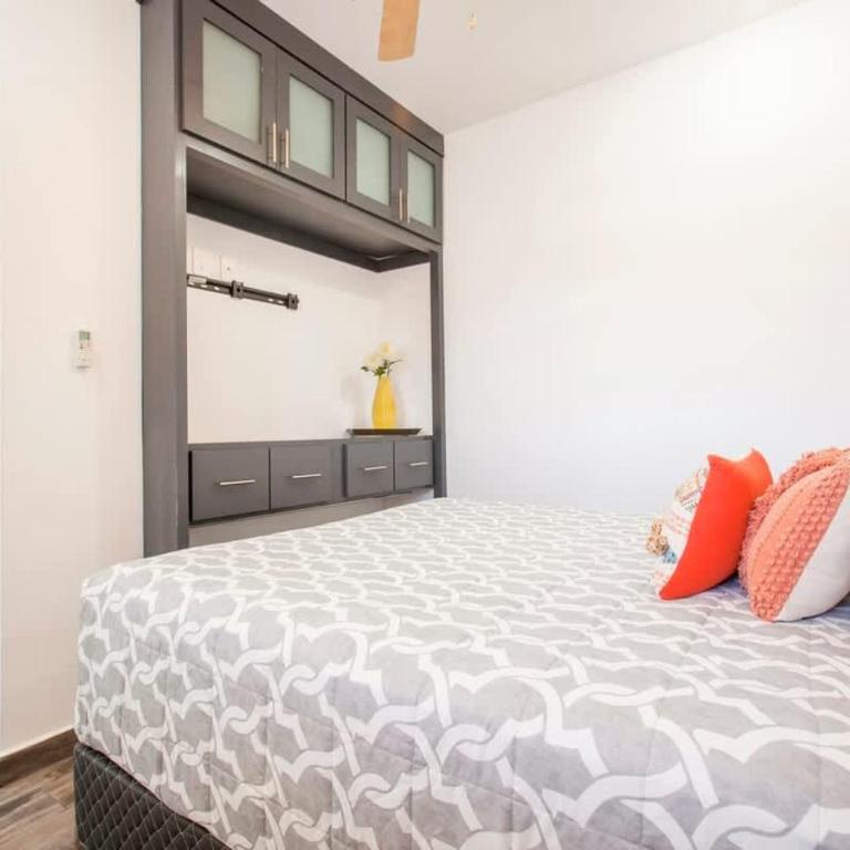 Spectacular Views Pools Walk to Malecon - Apartamento - 25