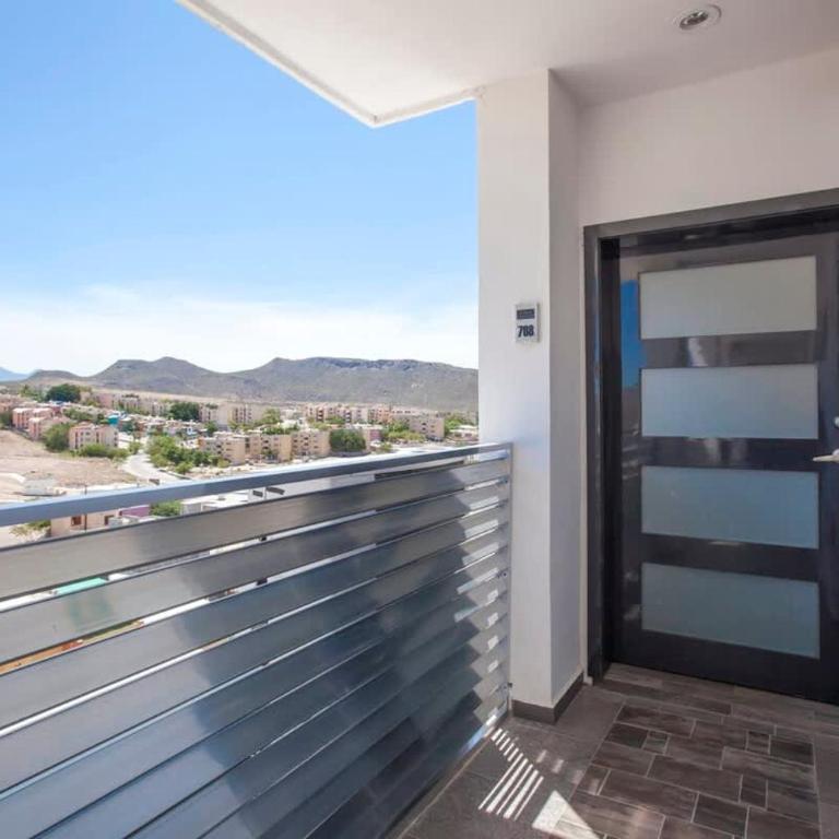 Spectacular Views Pools Walk to Malecon - Apartamento - 28