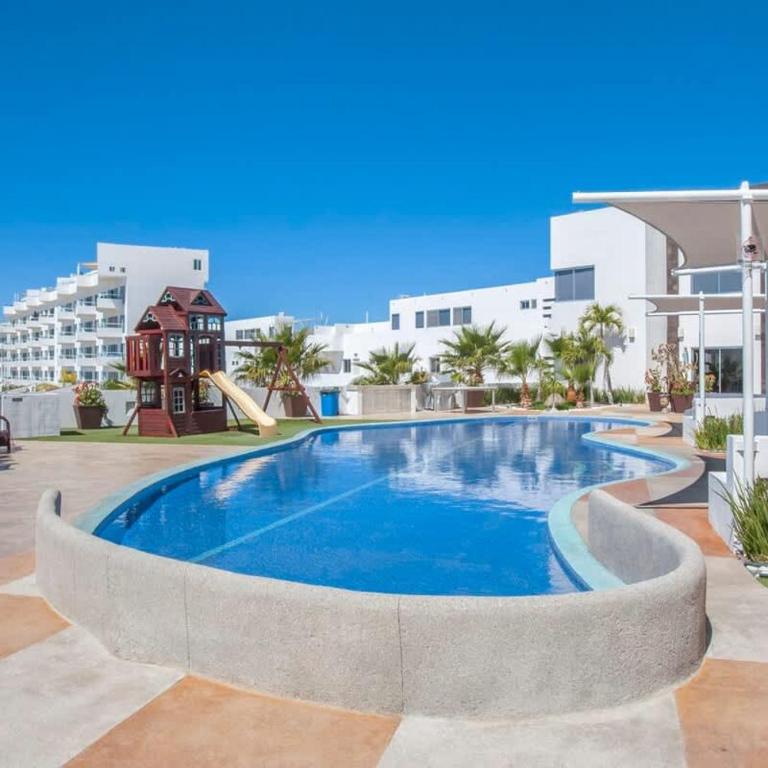 Spectacular Views Pools Walk to Malecon - Apartamento - 36