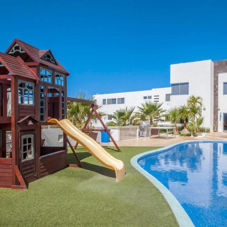 Spectacular Views Pools Walk to Malecon - Apartamento - 35