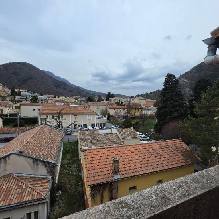 Studio avec balcon et vue panoramique sur le Cousson proche Thermes - Appartement 1 Chambre - 19