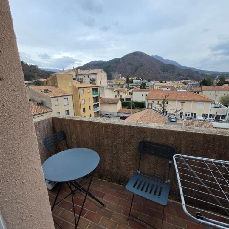 Studio avec balcon et vue panoramique sur le Cousson proche Thermes - Appartement 1 Chambre - 18