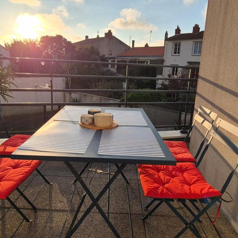 T2 Parking privé , Terrasse, Plancha, 2 Vélos - Apartamento de 1 dormitorio - 3