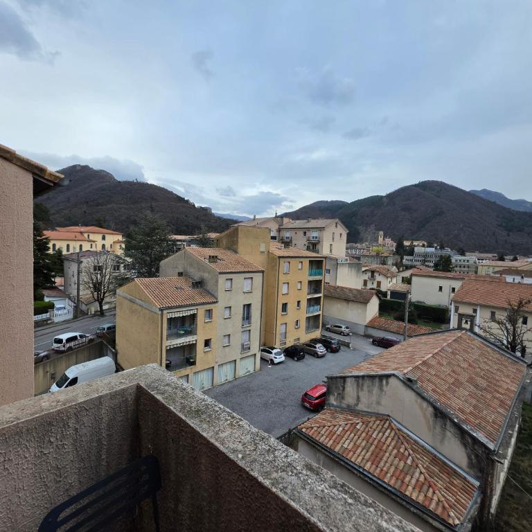 Studio avec balcon et vue panoramique sur le Cousson proche Thermes - Appartement 1 Chambre - 17