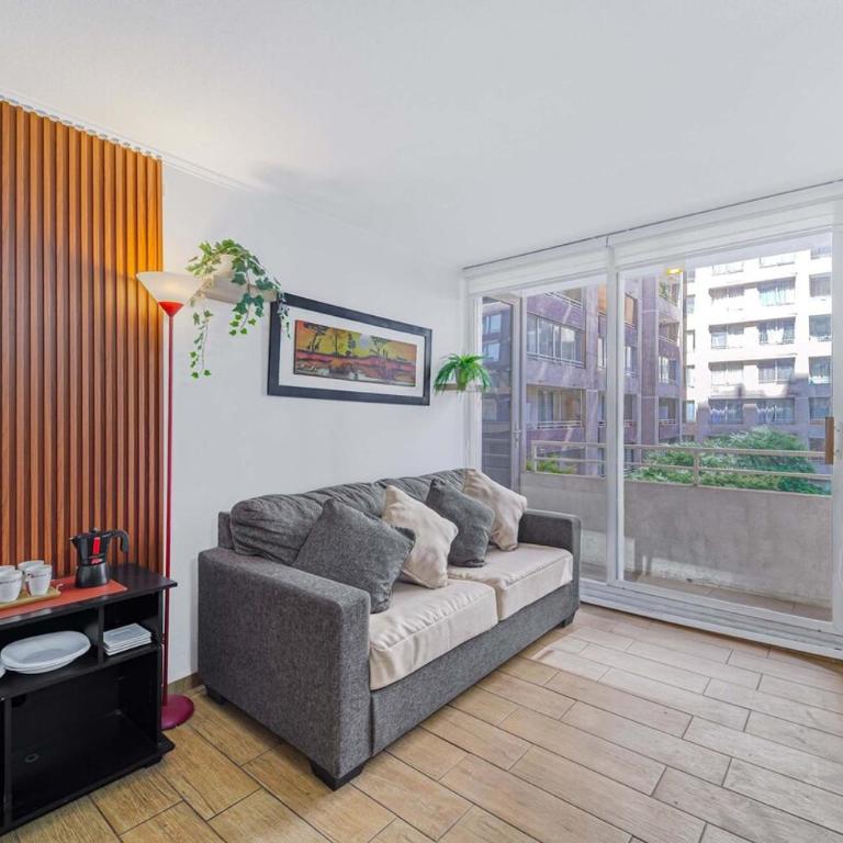 Live Downtown 2BR Apartment 2TV near Downtown - Two-Bedroom Apartment - 1