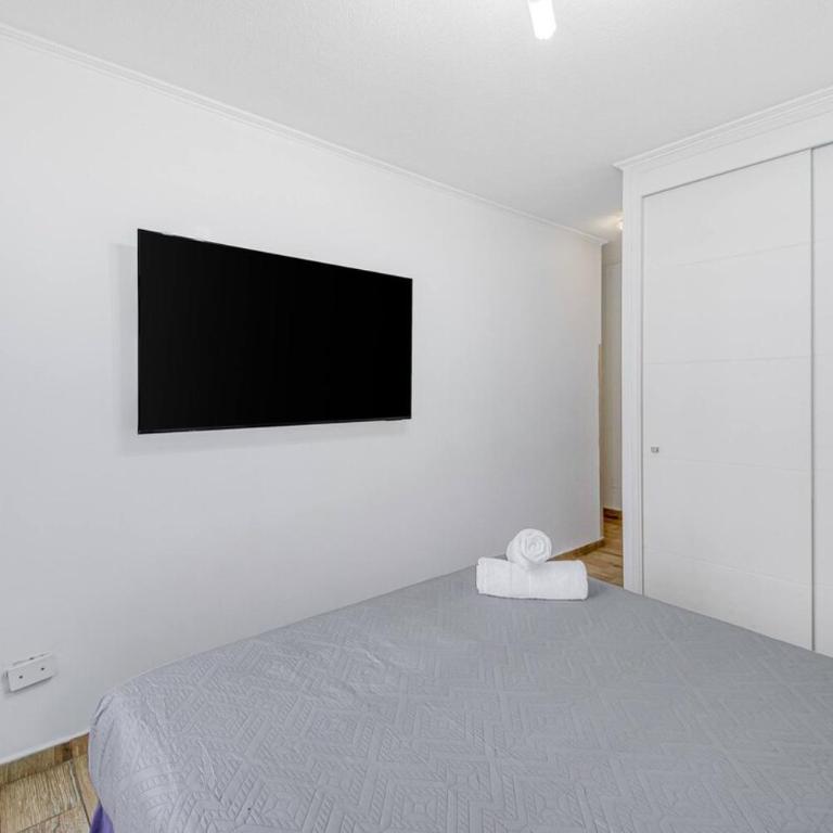 Live Downtown 2BR Apartment 2TV near Downtown - Two-Bedroom Apartment - 6