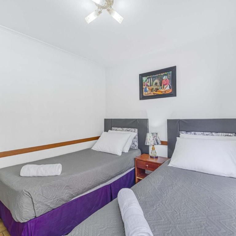 Live Downtown 2BR Apartment 2TV near Downtown - Two-Bedroom Apartment - 8
