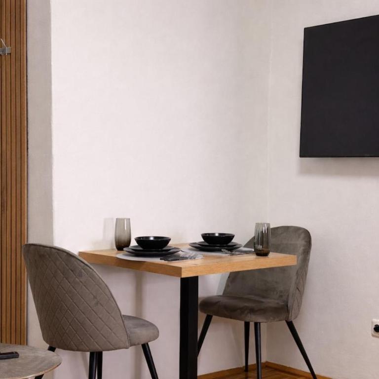 Donau Hauptplatz Haven, 2 mins to the River - Apartment mit 1 Schlafzimmer - 7