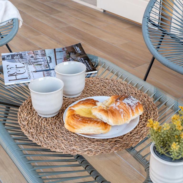 Urban Oasis Labicana Modern Loft with Terrace - Appartamento con 2 Camere da Letto e Terrazza - 86