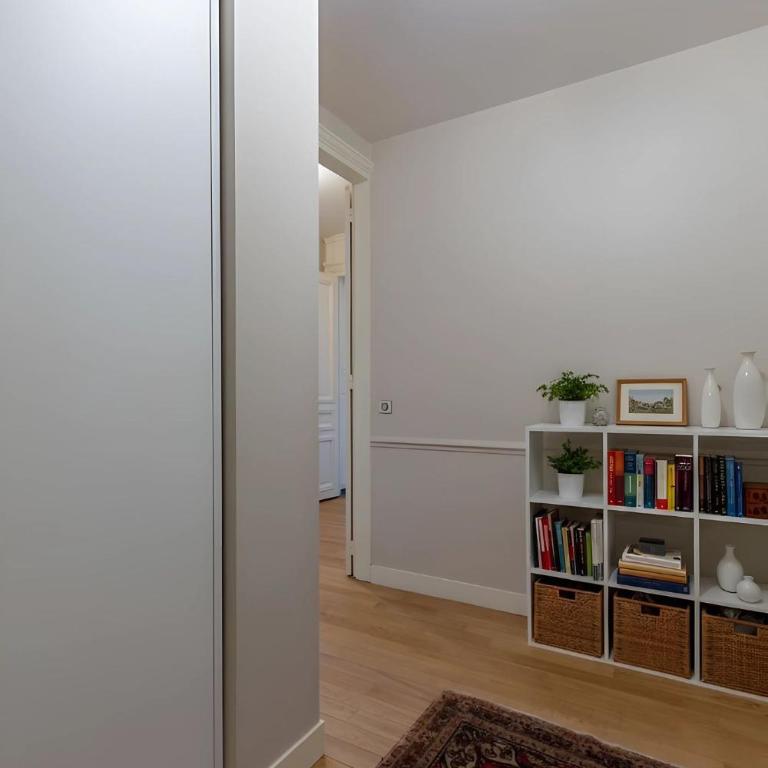 Eiffel View - Elegant 1BR - Terrace - Appartement 1 Chambre avec Balcon et Vue sur la Ville - 5