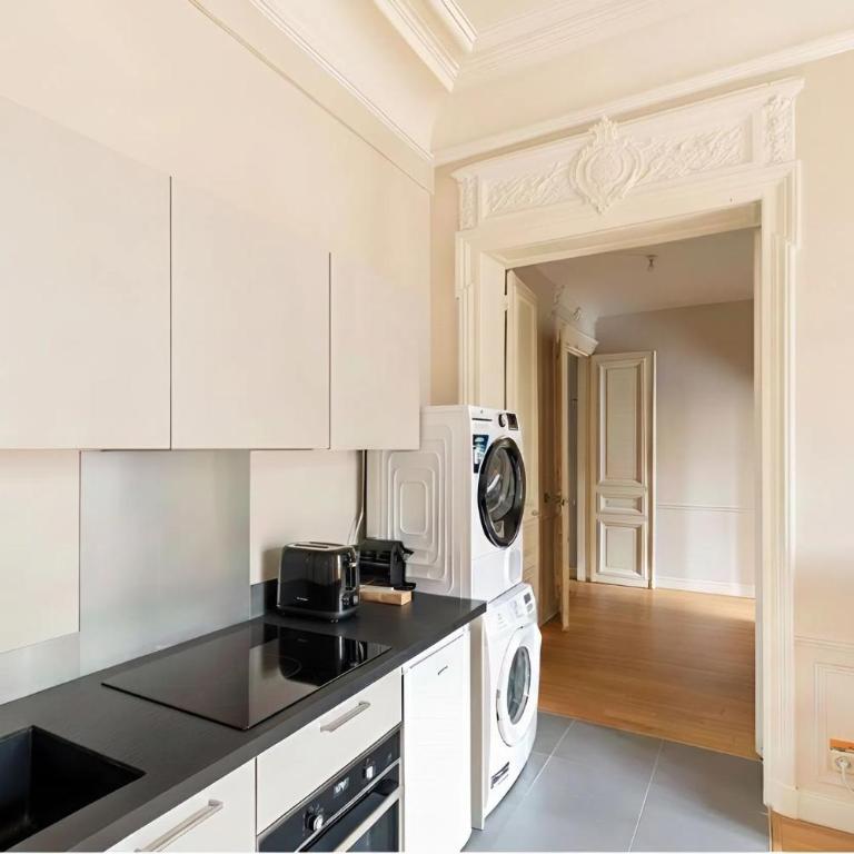 Eiffel View - Elegant 1BR - Terrace - Appartement 1 Chambre avec Balcon et Vue sur la Ville - 13