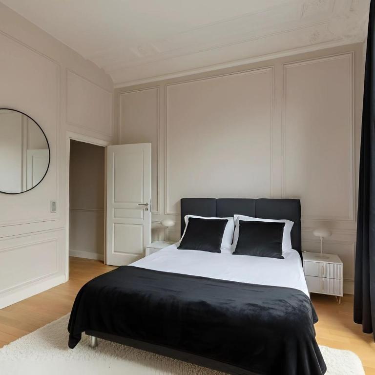 Eiffel View - Elegant 1BR - Terrace - Appartement 1 Chambre avec Balcon et Vue sur la Ville - 17